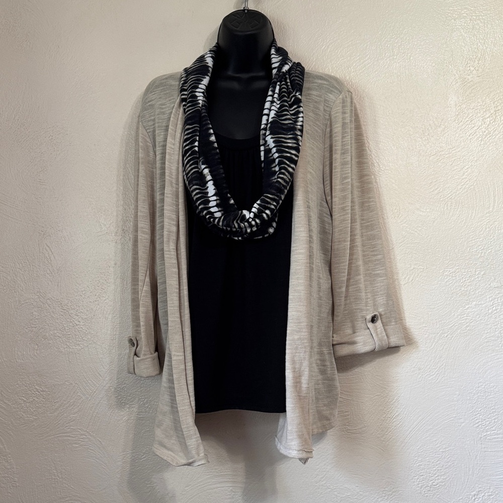 Beige Open-Front Women's Cardigan with Black Tank 0512